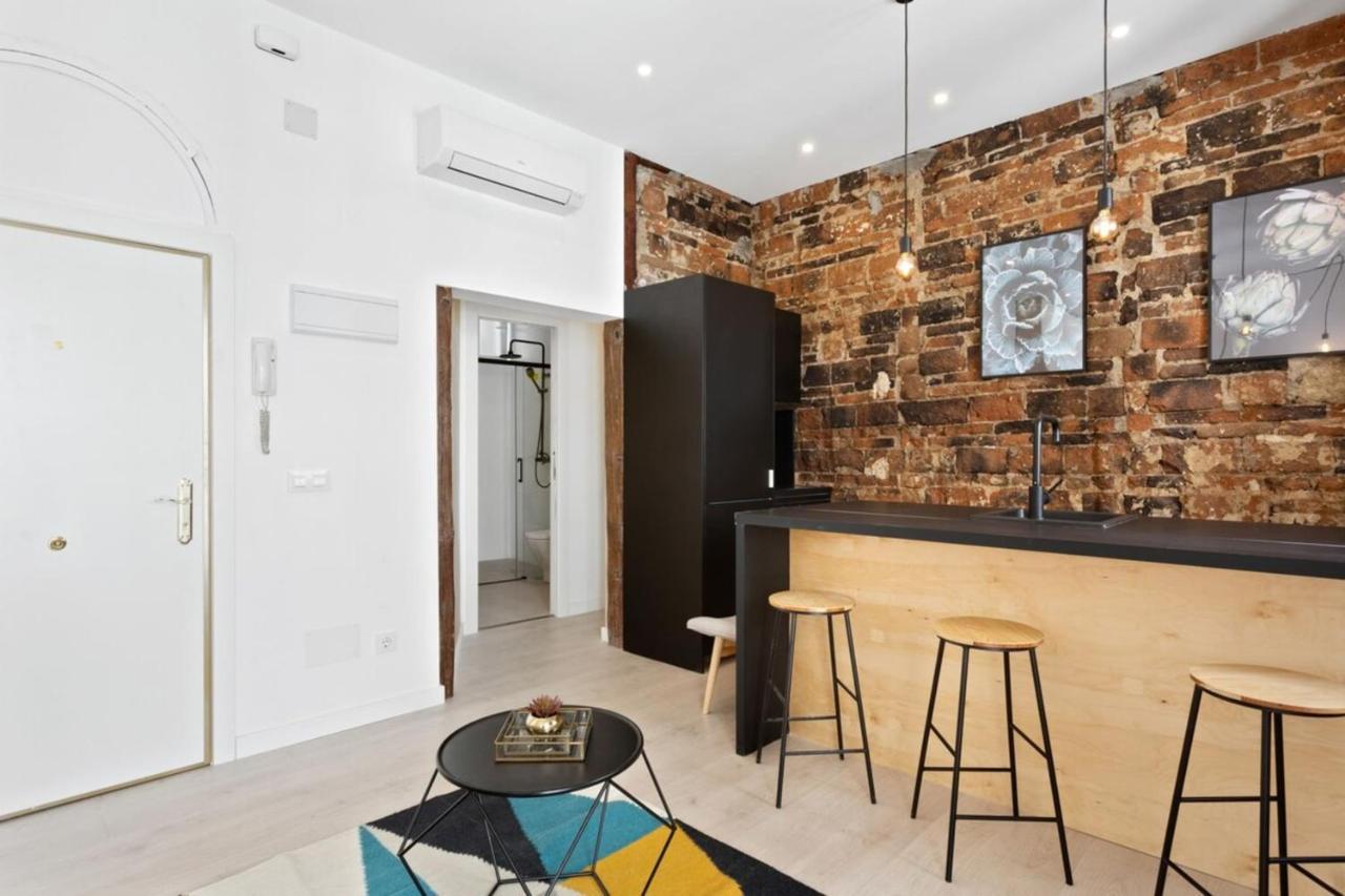 מדריד Modern 1 Bedroom Apartment Near Lavapies מראה חיצוני תמונה