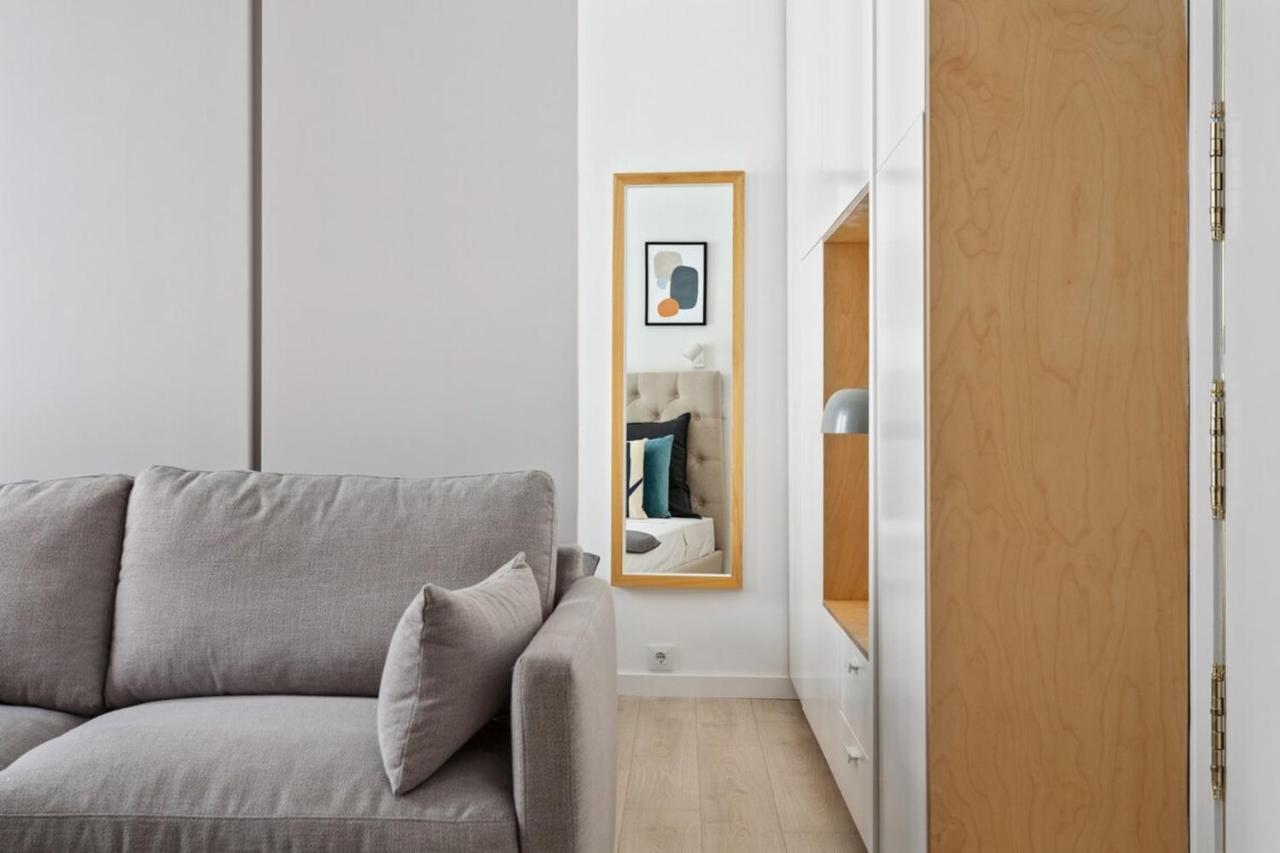 מדריד Modern 1 Bedroom Apartment Near Lavapies מראה חיצוני תמונה